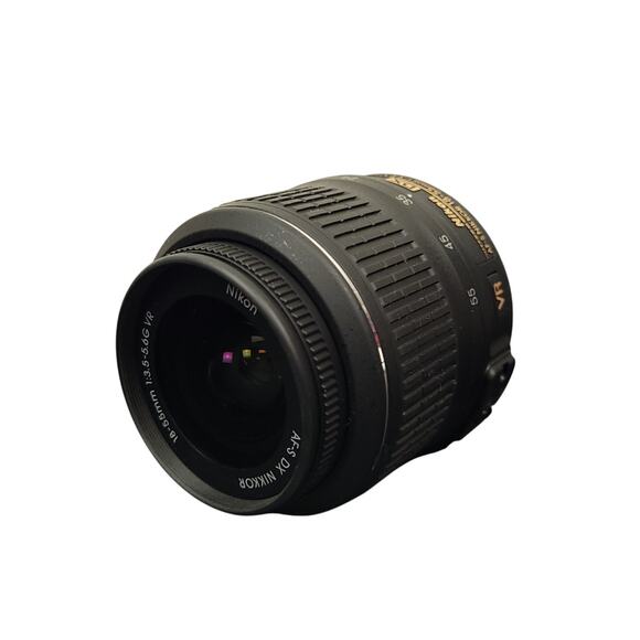 Nikon AF-S DX Nikkor 18-55mm f/3.5-5.6G VR Zoom Lens DSLR Cameras Missing Cap - Picture 1 of 8